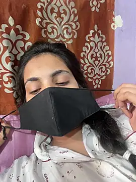 Sandhya_77's Webcam Show