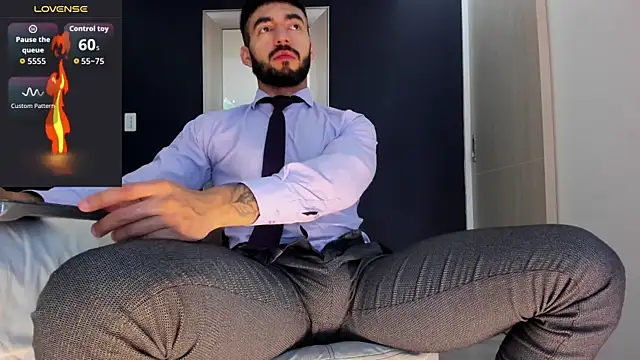 Онлайн чат XXX MarkWalker__