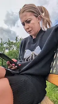 Risky_girl23_ Chat XXX live