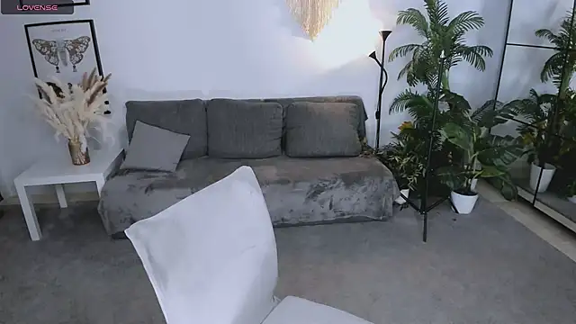 Karinella_x 라이브 XXX 채팅