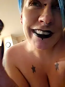 Chatroom XXX en direct de PinkTheHawk