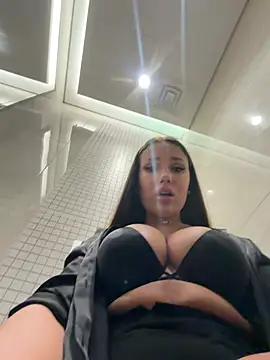 Syka0001 লাইভ XXX চ্যাট