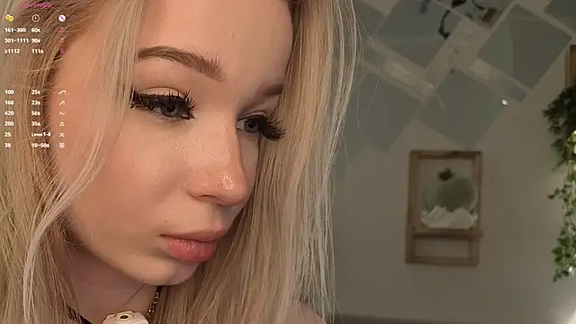 Chat +18 de EvaSolisv ao vivo