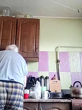 XXX chat uživo modela Rini333