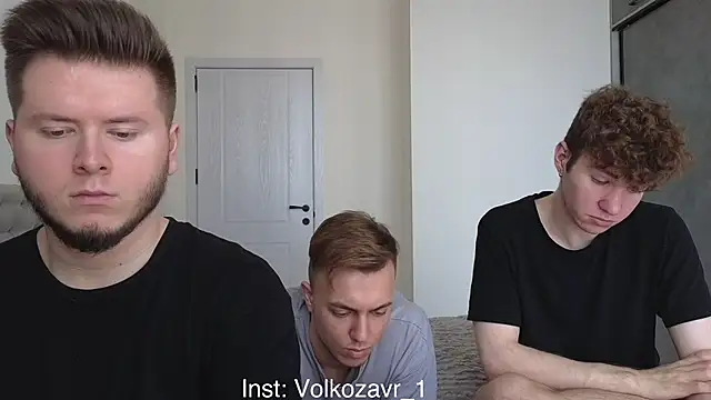 Pokazy przed kamerką – boys_sobolisha