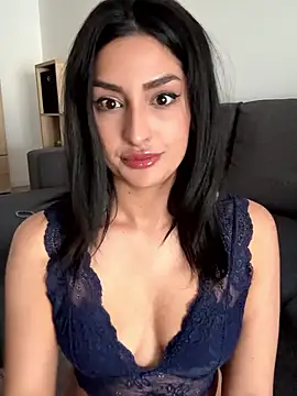 Mia_spicyy Webcam-Show