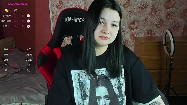 Czat XXX na żywo – _Alice_Weidel_