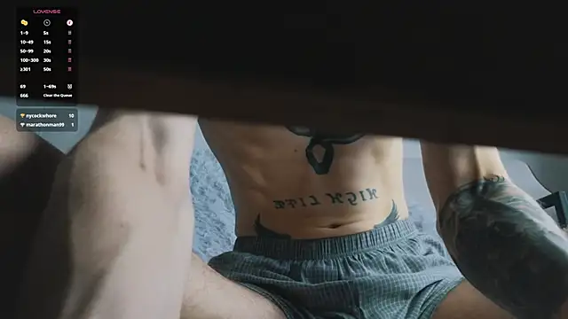 TechnoJesusのライブXXXチャット