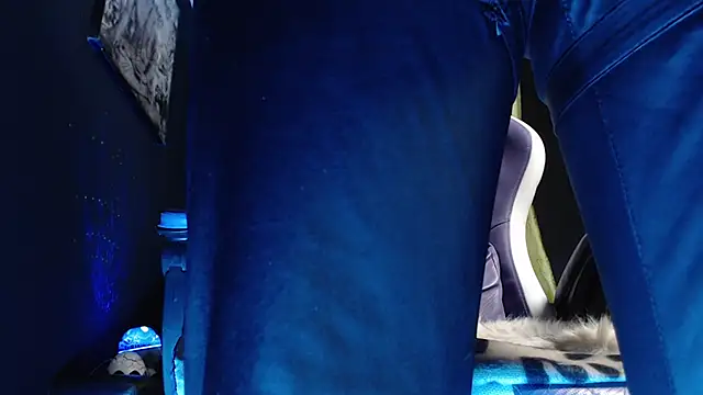 Dicaprioo_ Show Webcam