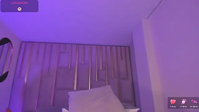 Chat XXX en directo de ViolettHansson