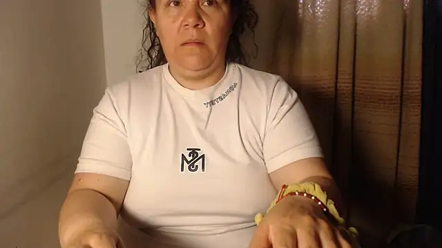 agathamiller01 라이브 XXX 채팅