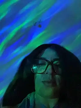 SweetHushviolet's Webcam Show