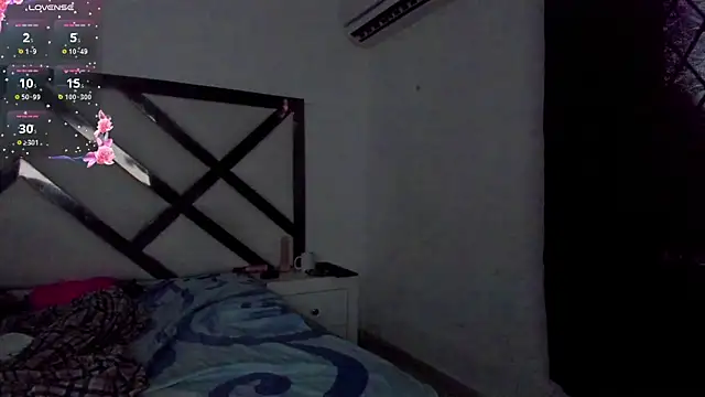 Foxxy_maverick Live XXX-Chat