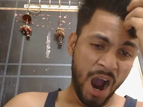 Živý XXX chat Stubborndesiboy