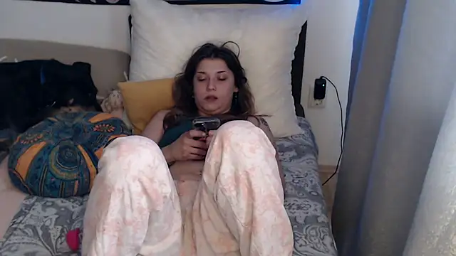 Chatroom XXX en direct de AlienforTwenty