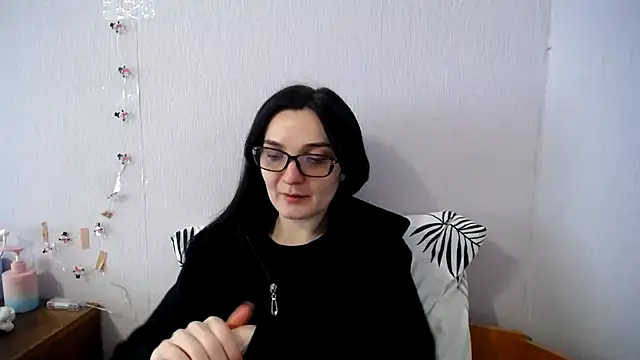 Shiny_gine's Live XXX Chat