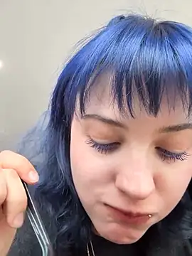 Only_April Chat XXX in diretta