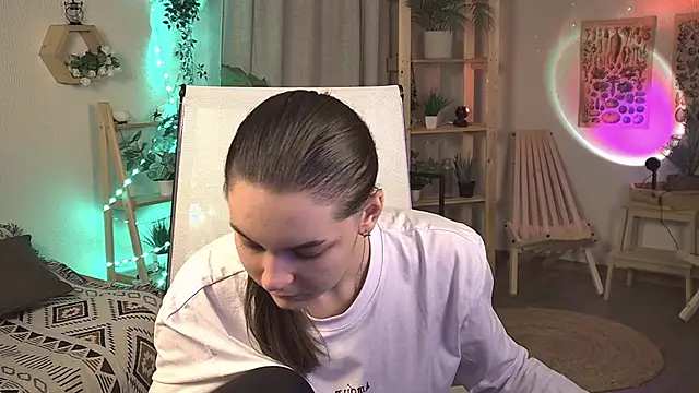 FrancescaCavaliere's Live XXX Chat