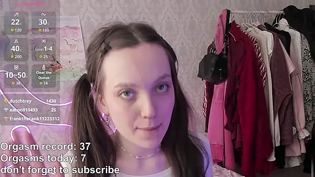 RileyNymph's Live XXX Chat