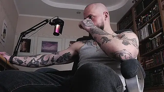 FindomJasonのライブXXXチャット