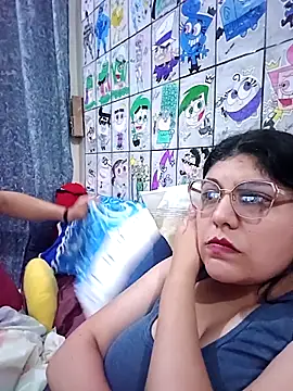 AddisonAndCouple Webcam Show