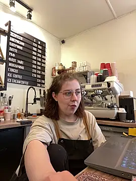 Chat XXX ao vivo de cinnabon_