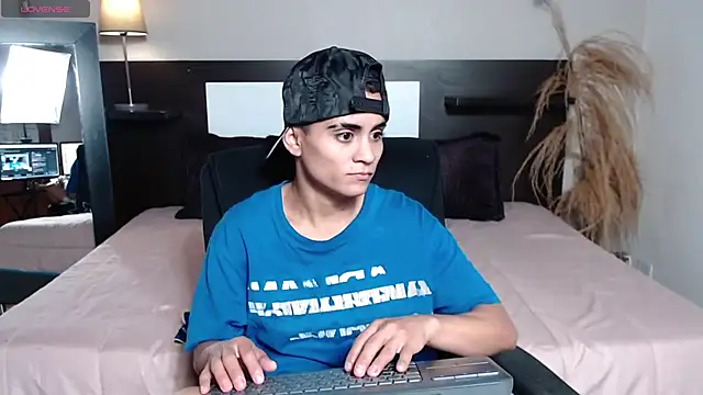 Liiamthompson's Live XXX Chat