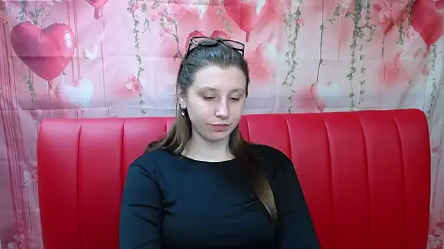 دردشة LilianaShine الجنسية المباشرة