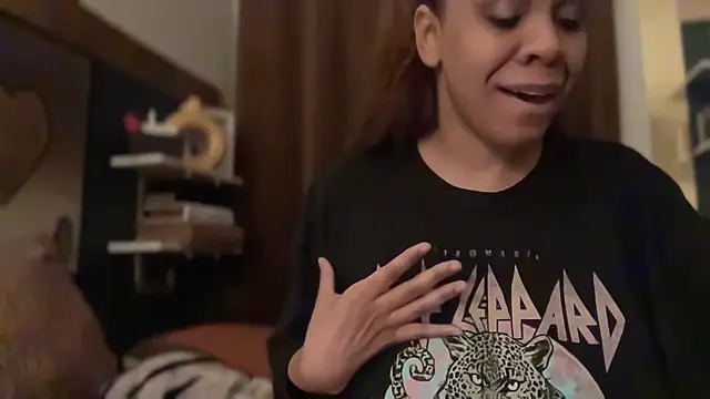 Chat XXX Live Sanaawest