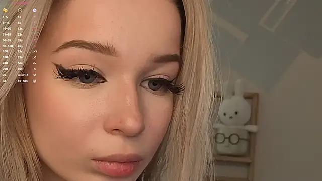 Show de EvaSolisv na webcam