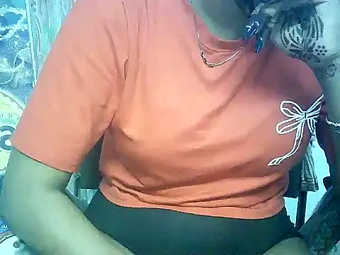 แชท XXX สดของ wild-paaro143