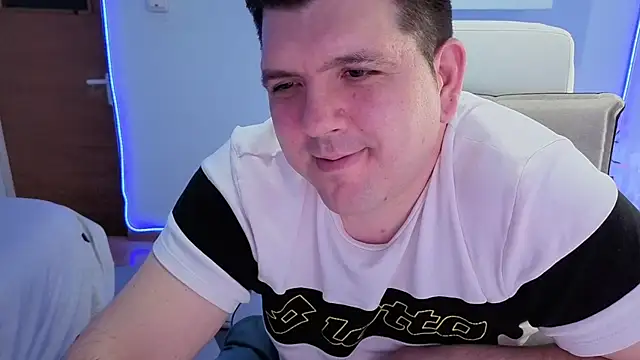 JasonJacks: διαδικτυακό σόου στην κάμερα