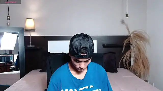 Liiamthompsonn Live XXX chat