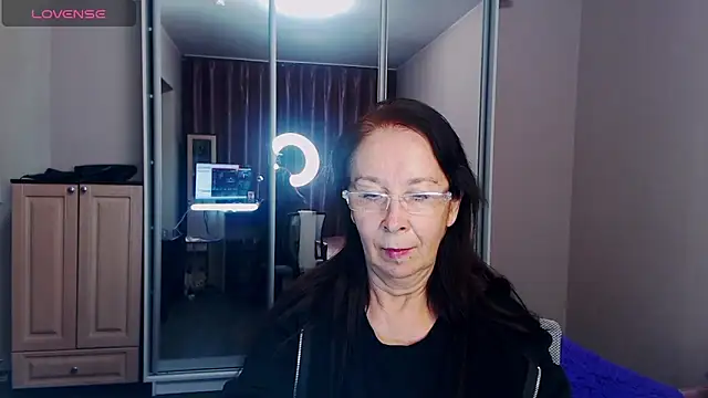 Show de Celine_Faer1 na webcam