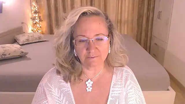 دردشة Raisshy الجنسية المباشرة