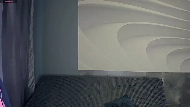 TarynPalek: вебкам-шоу