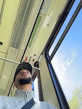 Lionayowe Pertunjukan Webcam