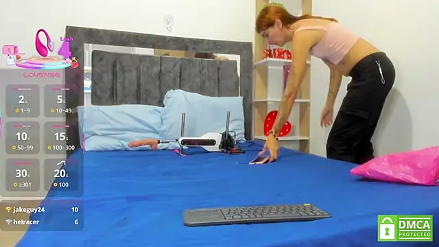 Nicol_TransGirl live XXX chat