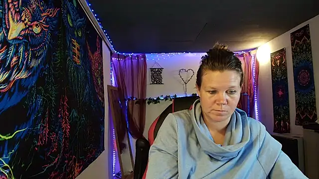 دردشة CallMeMaria الجنسية المباشرة