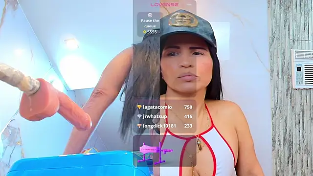 Isis_car0lina's Webcam Show