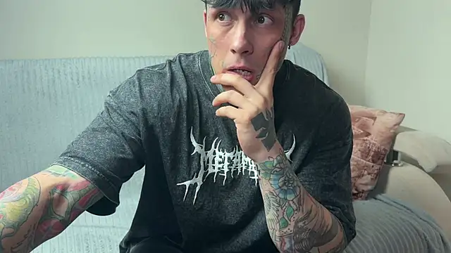 Anubisgods Live XXX Chat