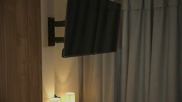 AitanaJhons_のウェブカメラショー