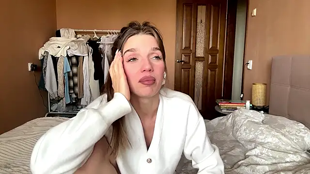 ArtieThomanのライブXXXチャット