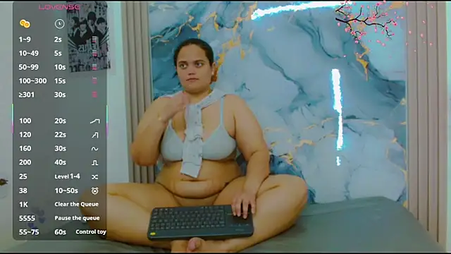 brunnette_hot 现场XXX聊天