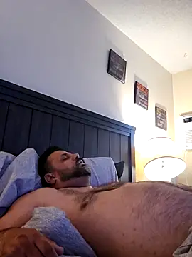 Roddog18 现场XXX聊天