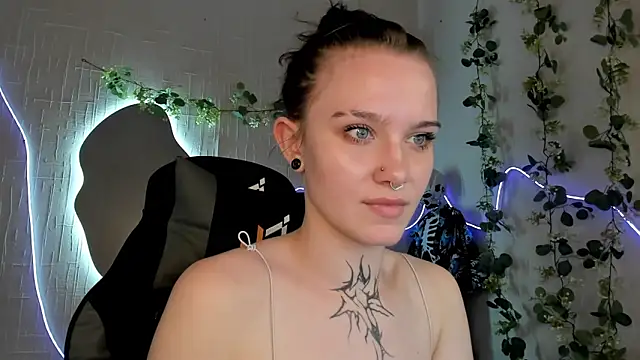 دردشة Elastikisss الجنسية المباشرة