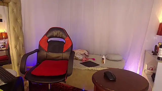 دردشة laurasofia45 الجنسية المباشرة