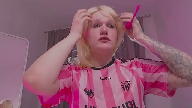 Show modela Lollita_Morgan na web-kameri