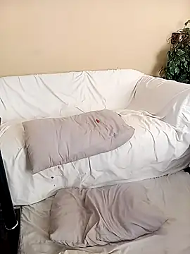 CaramelLesbianFemmXXX25 Webcamshow