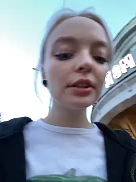 aka_Blonde live XXX chat